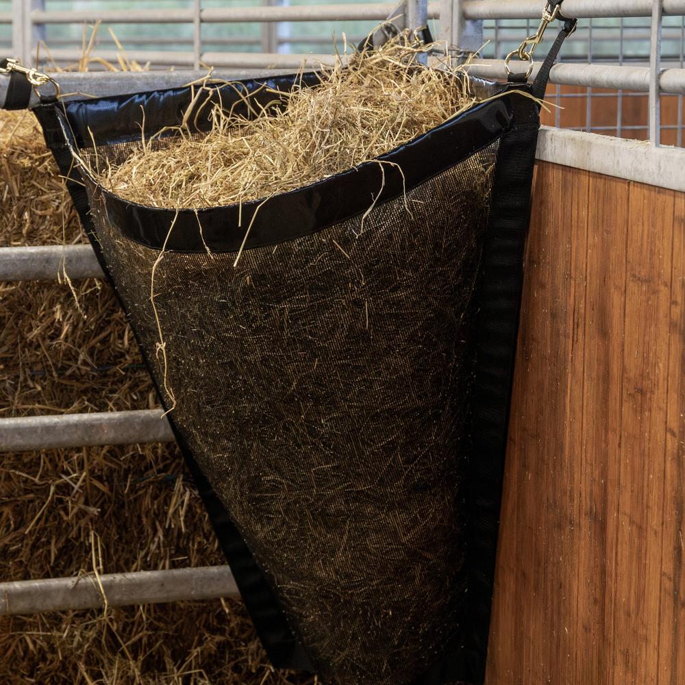 Hay Bag Corner | Kentucky Horsewear | Space-saving design — Image 4