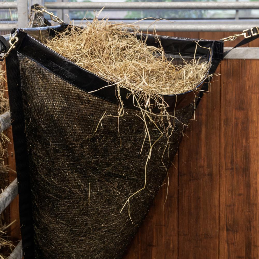 Hay Bag Corner | Kentucky Horsewear | Space-saving design — Image 5