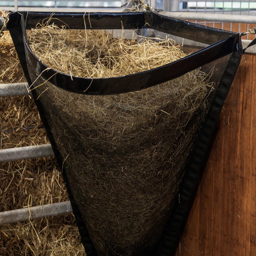 Hay Bag Corner | Kentucky Horsewear | Space-saving design — Image 10