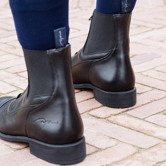 Short Boots Front Zipper | Dy'on | PremiumLeather — Image 2