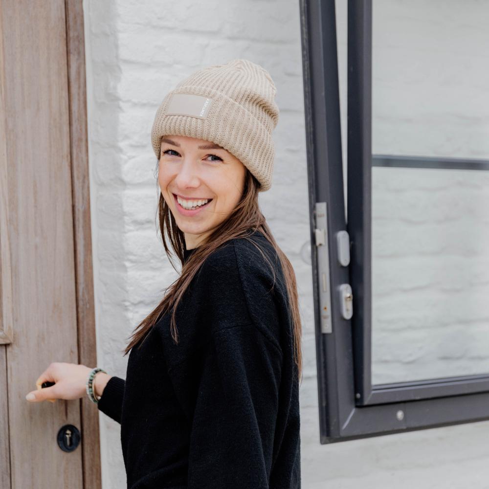 Beanie Rubber Logo | Kentucky Horsewear | Fashionable — Image 16