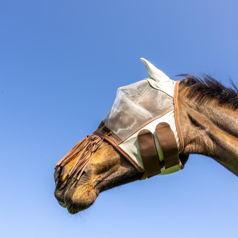 Fly mask classic with ears & nose tassels | Kentucky Horsewear | Comfort — Image 4