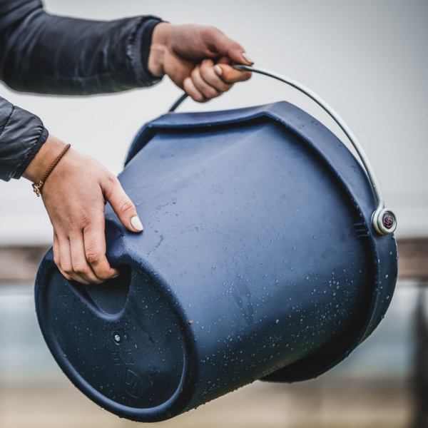 Boomerang Equestrian - One Equestrian Bucket Navy
