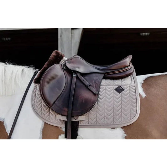 Boomerang Equestrian - Kentucky Saddle Pad Skin Friendly Velvet Jumping Beige