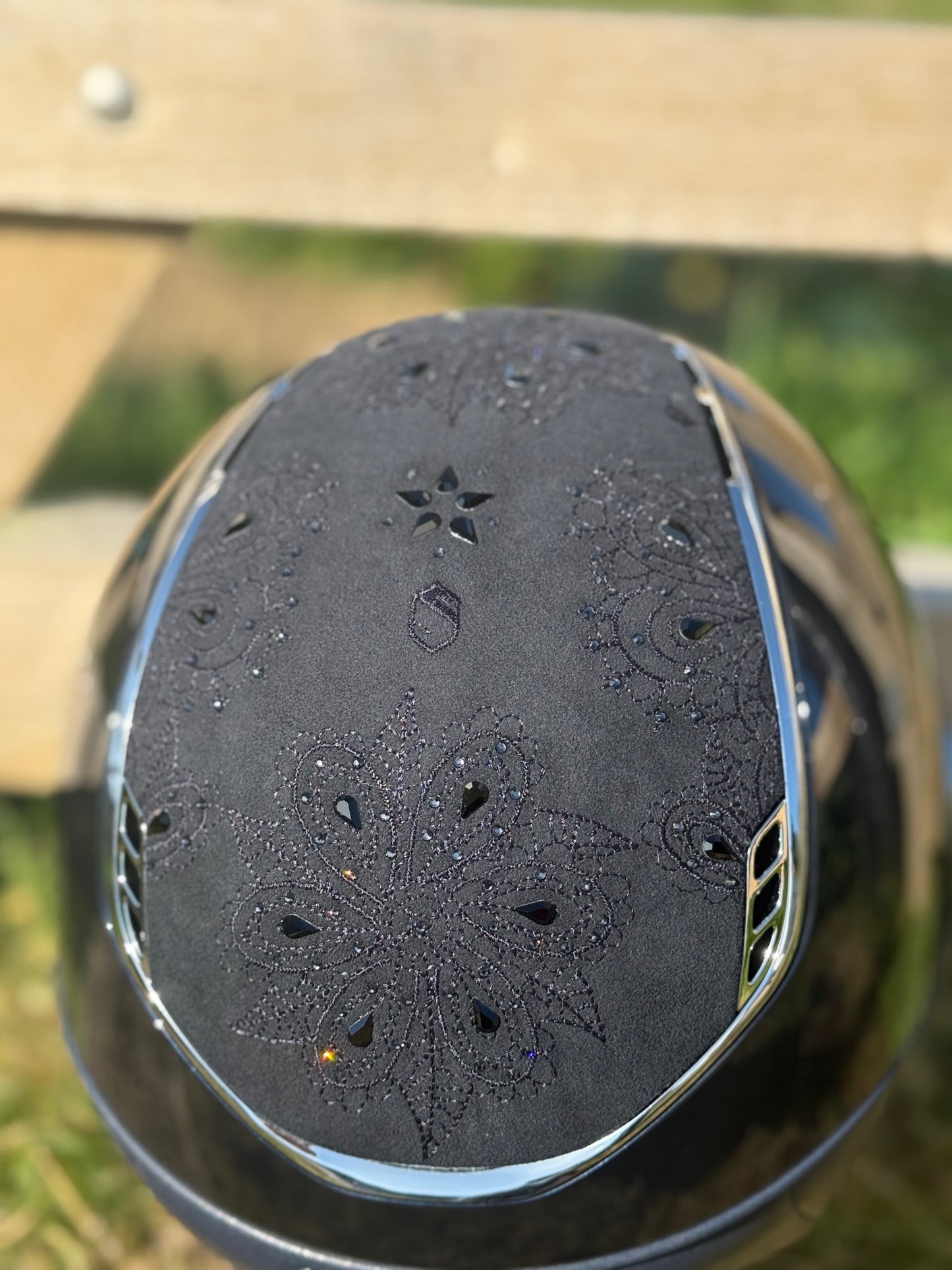 Boomerang Equestrian - Samshield Miss Shield V2 2.0 Glossy Helmet Navy Crystal Bloom